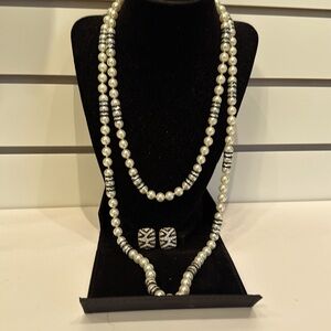 Swarovski pearl necklace